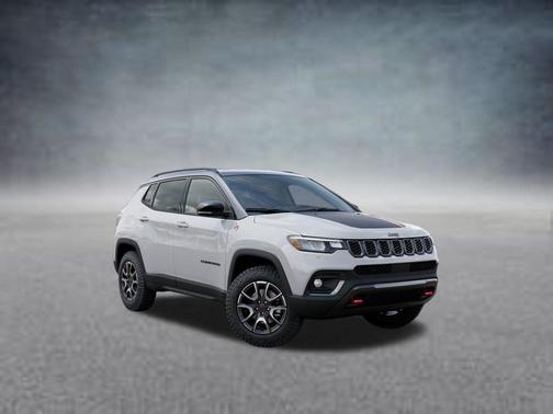Bright White Clearcoat 2026 Jeep Compass Trailhawk