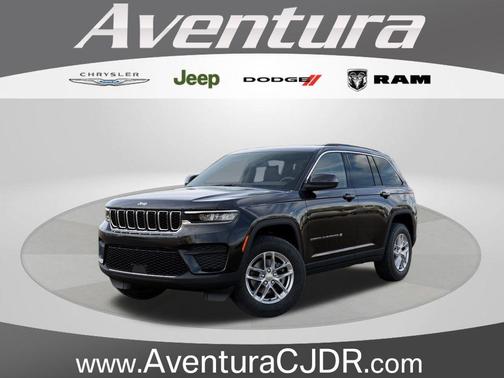 Diamond Black 2026 Jeep Grand Cherokee Laredo X