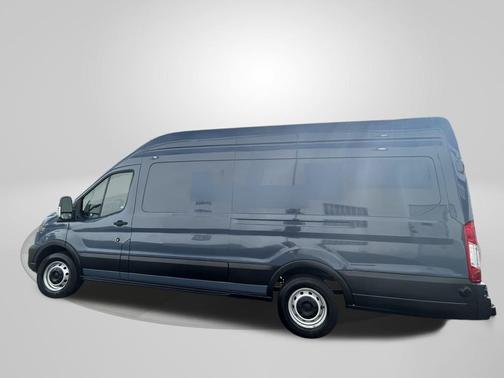2020 Ford Transit-250 Base