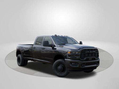 Diamond Black 2026 RAM 3500 Tradesman