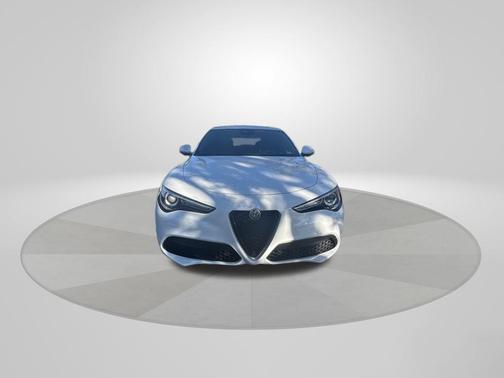 2023 Alfa Romeo Stelvio Sprint