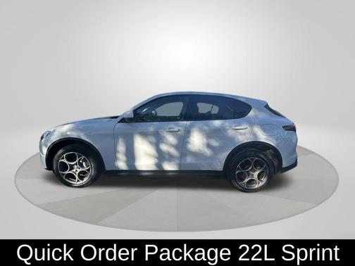 2023 Alfa Romeo Stelvio Sprint