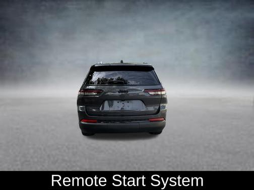 Metallic 2022 Jeep Grand Cherokee L Laredo