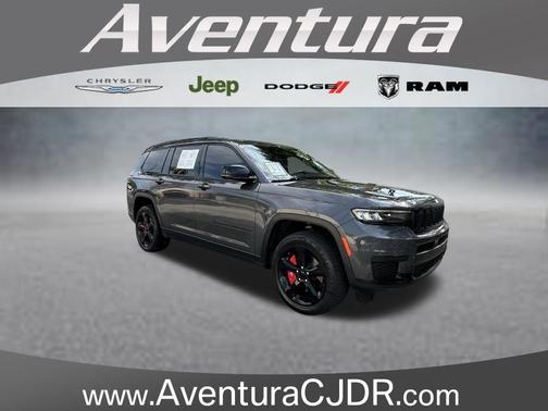Metallic 2022 Jeep Grand Cherokee L Laredo