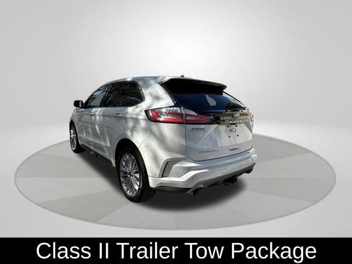 White 2021 Ford Edge Titanium