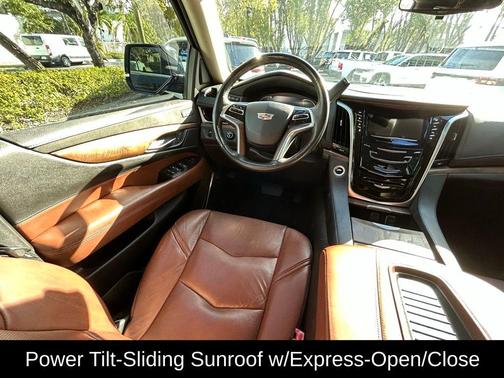 2020 Cadillac Escalade Luxury