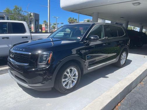 2022 Kia Telluride LX