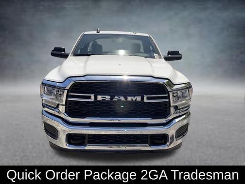 Bright White Clearcoat 2022 RAM 2500 Tradesman