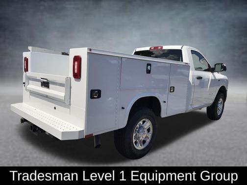 Bright White Clearcoat 2022 RAM 2500 Tradesman