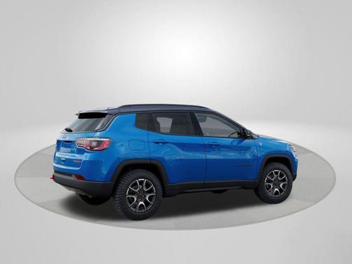 Hydro Blue Pearlcoat 2026 Jeep Compass Trailhawk
