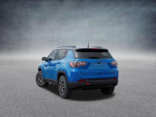 Hydro Blue Pearlcoat 2026 Jeep Compass Trailhawk