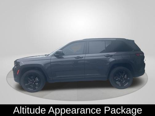 2024 Jeep Grand Cherokee Laredo