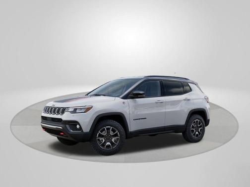 Bright White Clearcoat 2026 Jeep Compass Trailhawk