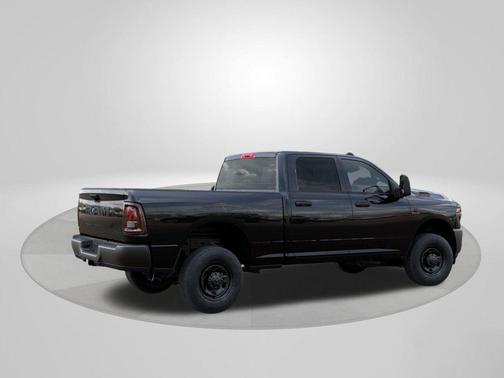 Diamond Black 2026 RAM 2500 Tradesman