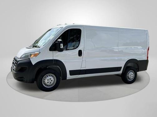 2026 RAM ProMaster 1500 Low Roof
