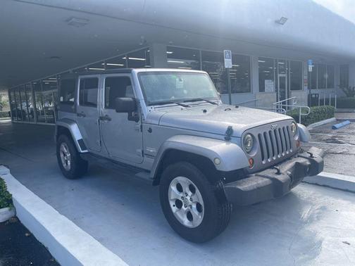 2013 Jeep Wrangler Unlimited Sahara