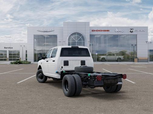 Bright White Clearcoat 2027 RAM 3500 Tradesman