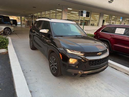 Mosaic Black Metallic 2023 Chevrolet Trailblazer ACTIV