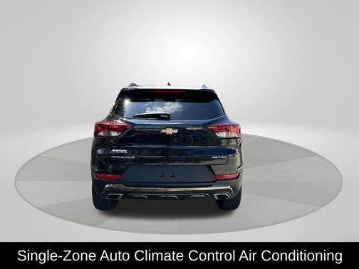 Mosaic Black Metallic 2023 Chevrolet Trailblazer ACTIV