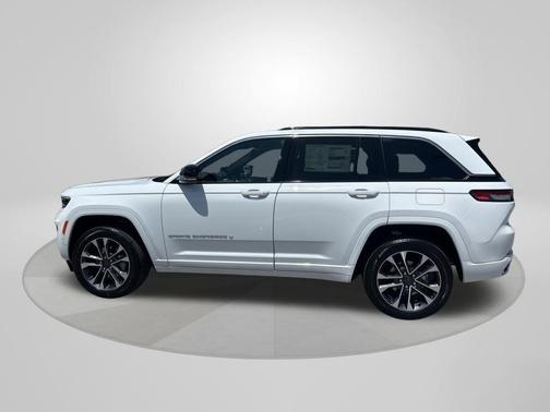 2025 Jeep Grand Cherokee Overland
