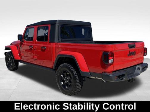 2022 Jeep Gladiator Sport