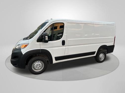 2026 RAM ProMaster 1500 Low Roof