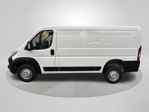 2026 RAM ProMaster 1500 Low Roof