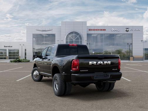 Diamond Black 2026 RAM 3500 Laramie