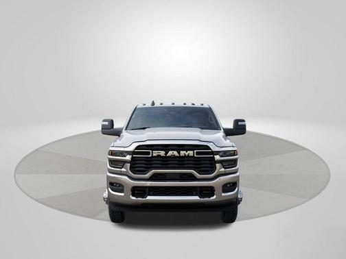 Bright White Clearcoat 2026 RAM 3500 Big Horn
