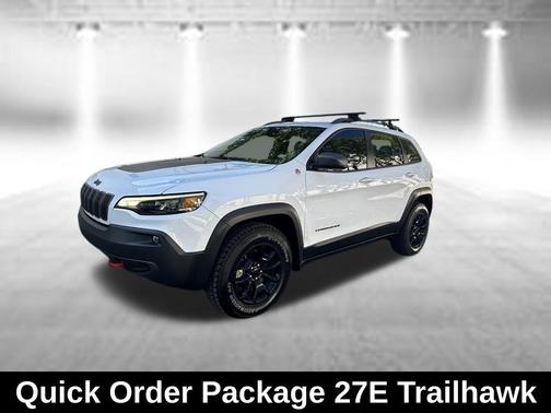 Bright White Clearcoat 2021 Jeep Cherokee Trailhawk