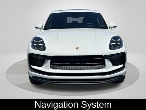 2022 Porsche Macan S