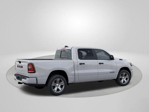 Bright White Clearcoat 2026 RAM 1500 Express