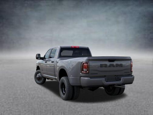 Ceramic Gray Clearcoat 2026 RAM 3500 Big Horn