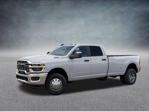 Bright White Clearcoat 2026 RAM 3500 Big Horn