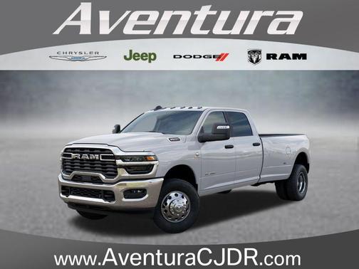 Bright White Clearcoat 2026 RAM 3500 Big Horn