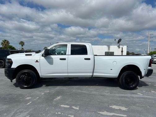 2025 RAM 3500 Tradesman