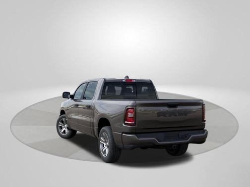 Granite Crystal Clearcoat Metallic 2026 RAM 1500 Express