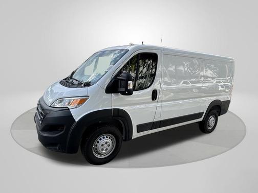 2026 RAM ProMaster 1500 Low Roof