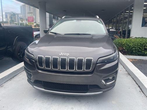 Granite Crystal Clearcoat Metallic 2019 Jeep Cherokee Limited