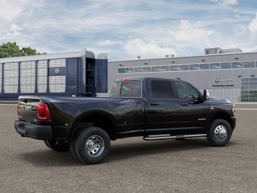 Diamond Black 2026 RAM 3500 Laramie