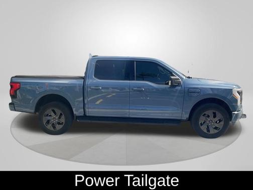 2023 Ford F-150 Lightning XLT