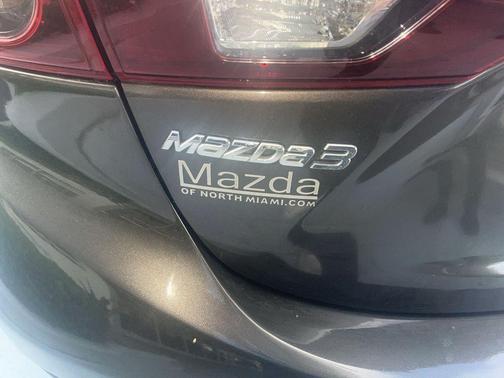 2016 Mazda Mazda3 i Touring