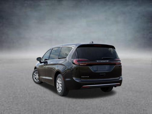 PXJ 2027 Chrysler Pacifica SELECT