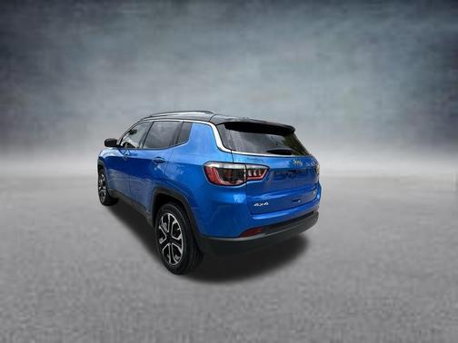 Laser Blue 2022 Jeep Compass Limited