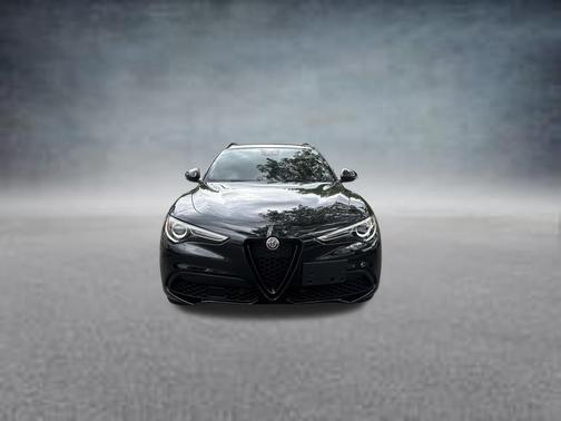 Vulcano Black Metallic 2022 Alfa Romeo Stelvio Veloce