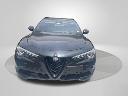 Vulcano Black Metallic 2022 Alfa Romeo Stelvio Veloce