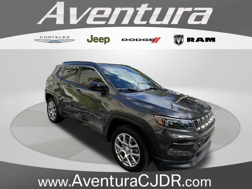 2024 Jeep Compass Latitude Lux