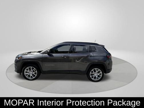 2024 Jeep Compass Latitude Lux