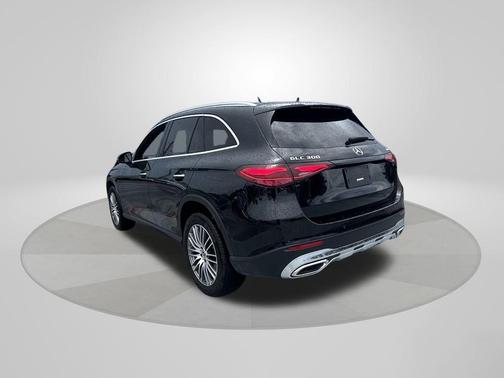 2024 Mercedes-Benz GLC 300 Base 4MATIC