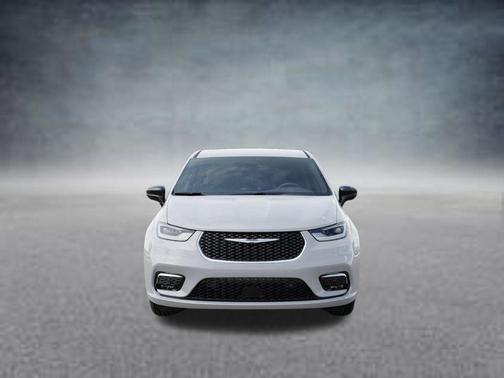 Bright White Clearcoat 2026 Chrysler Pacifica Select